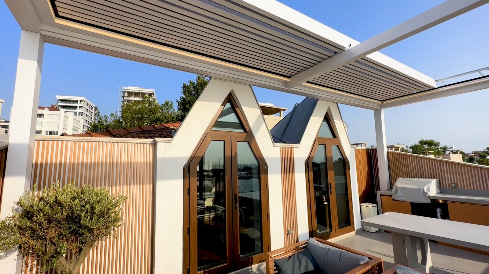 Bioklimatik pergola fiyatları neye göre değişir?