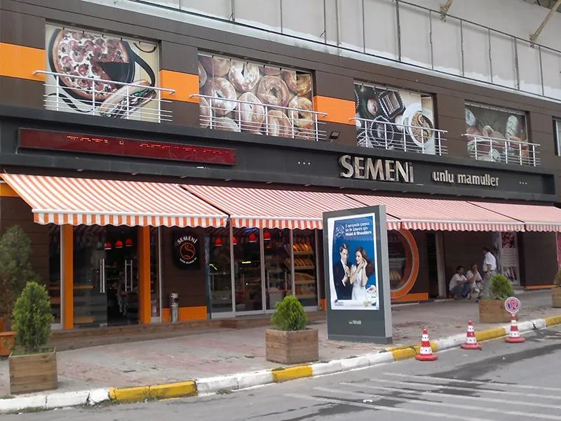 Mafsallı Tente — gölgeyi kademeli kurun