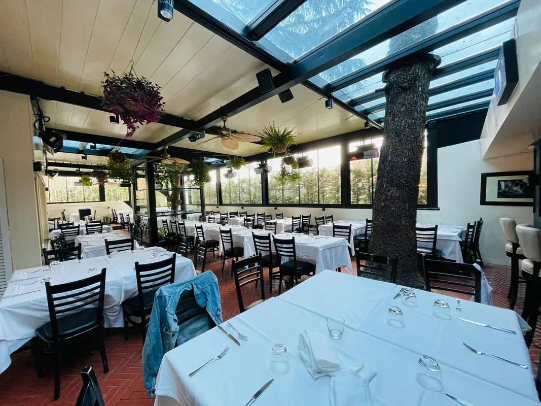 Rolling Roof Pergola