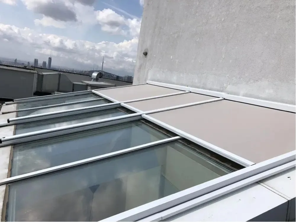 Sky Zip Perde — gölgeyi kademeli kurun